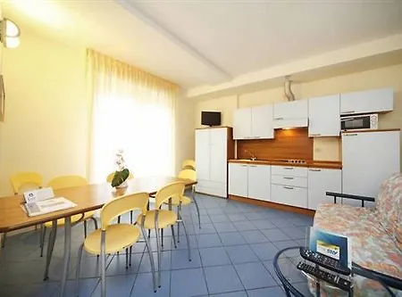 国会大厦公寓式酒店 公寓式酒店 4*